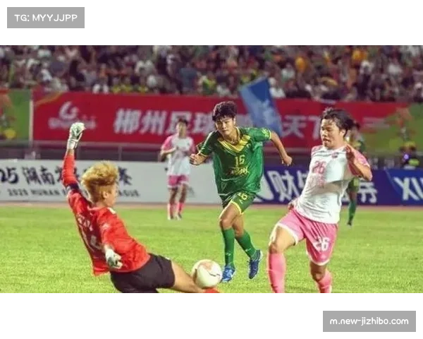 湖南省联赛八强主场迎战,球迷线上线下支持家乡球队 湖南省联赛八强主场迎战,球迷线上线下支持家乡球队