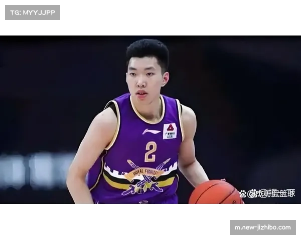 中国男篮第三节缩小分差,廖三宁表现活跃 中国男篮第三节缩小分差,廖三宁表现活跃